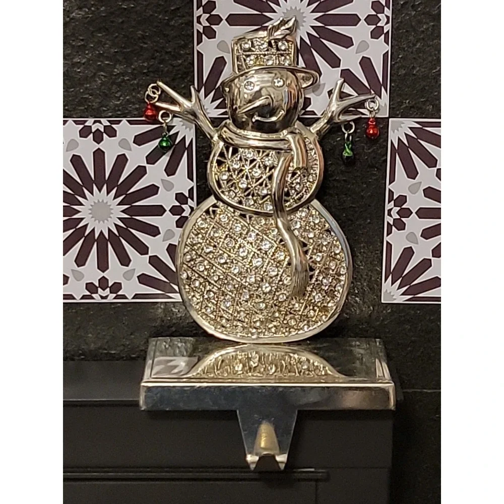 N/A silver rhinestone